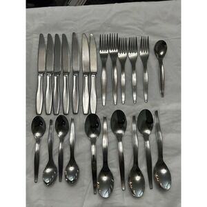Cambridge Vera Stainless Flatware 23 Pieces Set Forks Spoons Knife Silverware